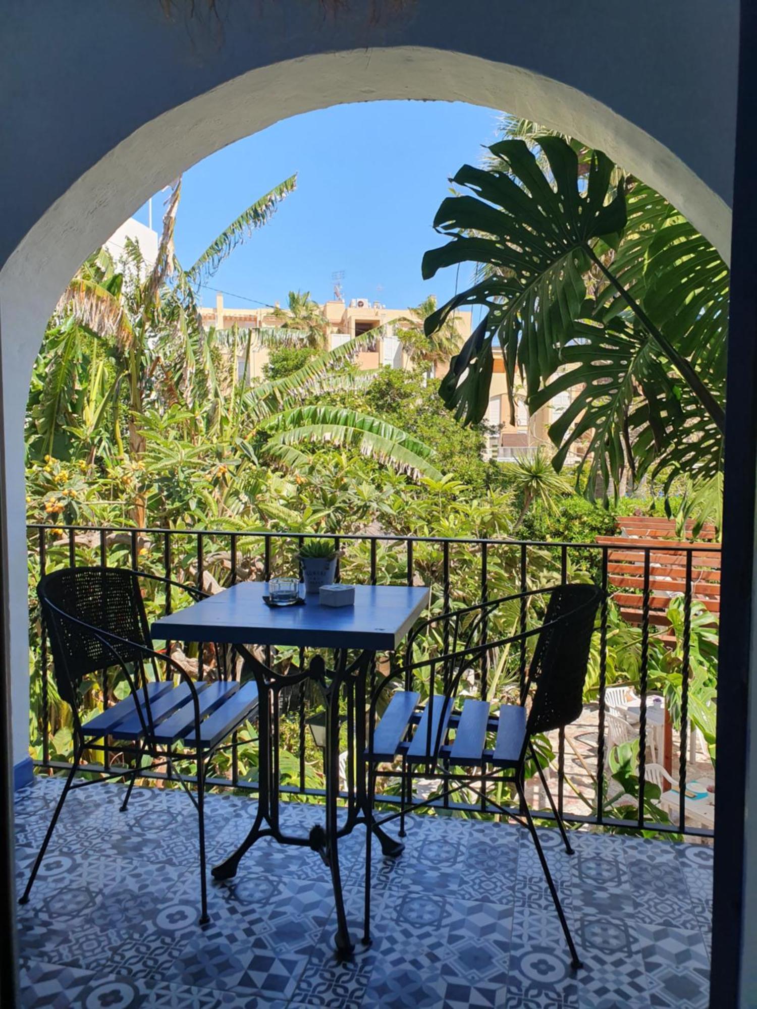 Hostal Mi Campaña Dénia Exterior foto